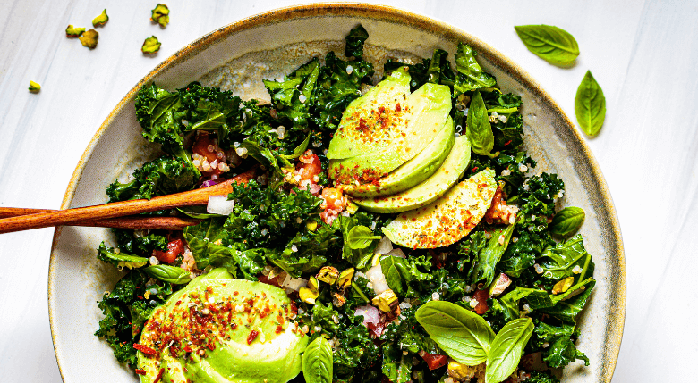 salata cu avocado - alimente care reduc colesterolul 