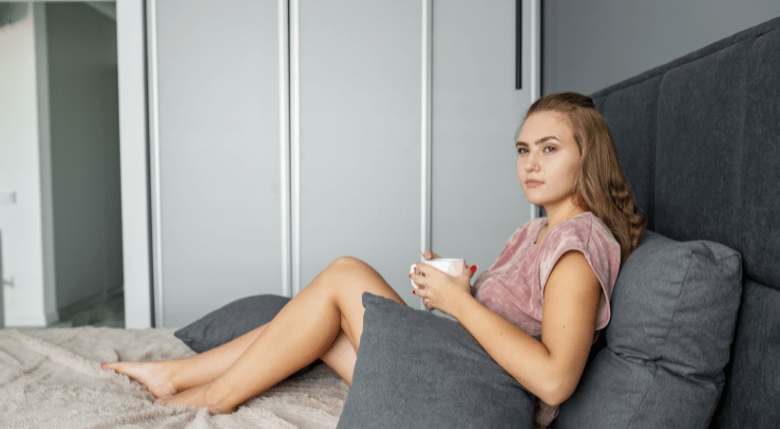 alină simptomele sindromului menstrual cu uleiul de Evening Primrose