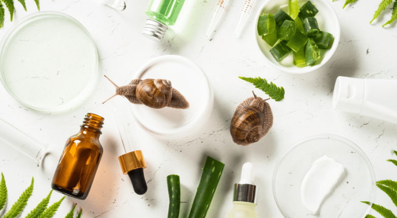 produse cosmetice cu extract de melc Dr. Organic vegis.ro